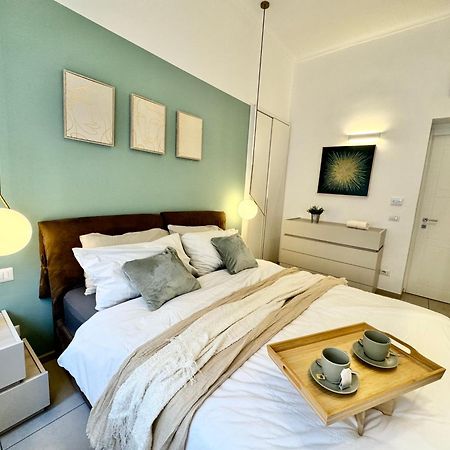 Porta Nuova - Alpitour Free Parking & Netflix Lägenhet Turin Exteriör bild