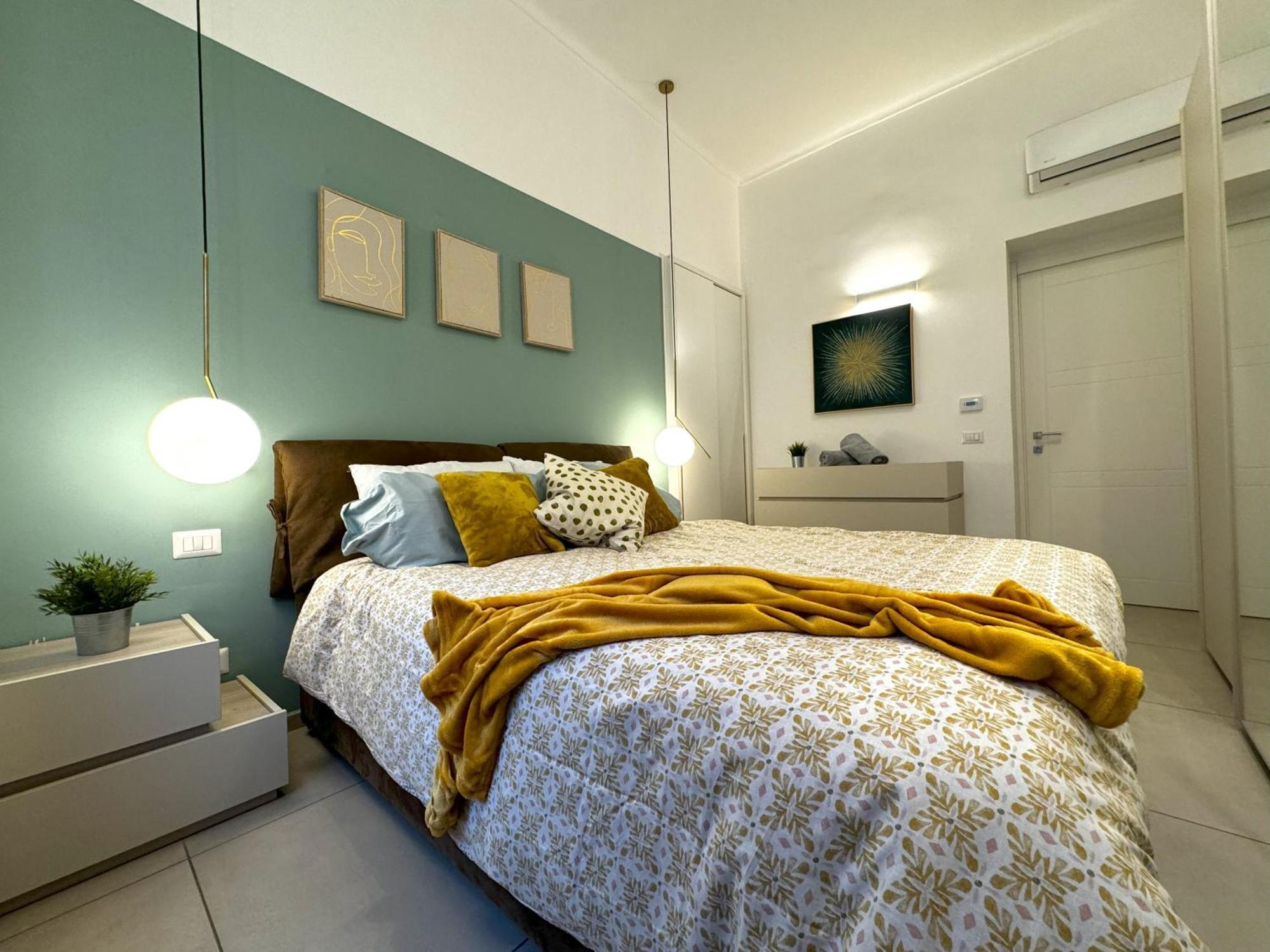 Porta Nuova - Alpitour Free Parking & Netflix Lägenhet Turin Exteriör bild